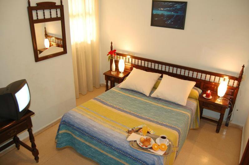 Hostal Los Infantes Salamanca Ngoại thất bức ảnh
