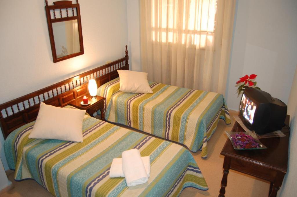 Hostal Los Infantes Salamanca Ngoại thất bức ảnh